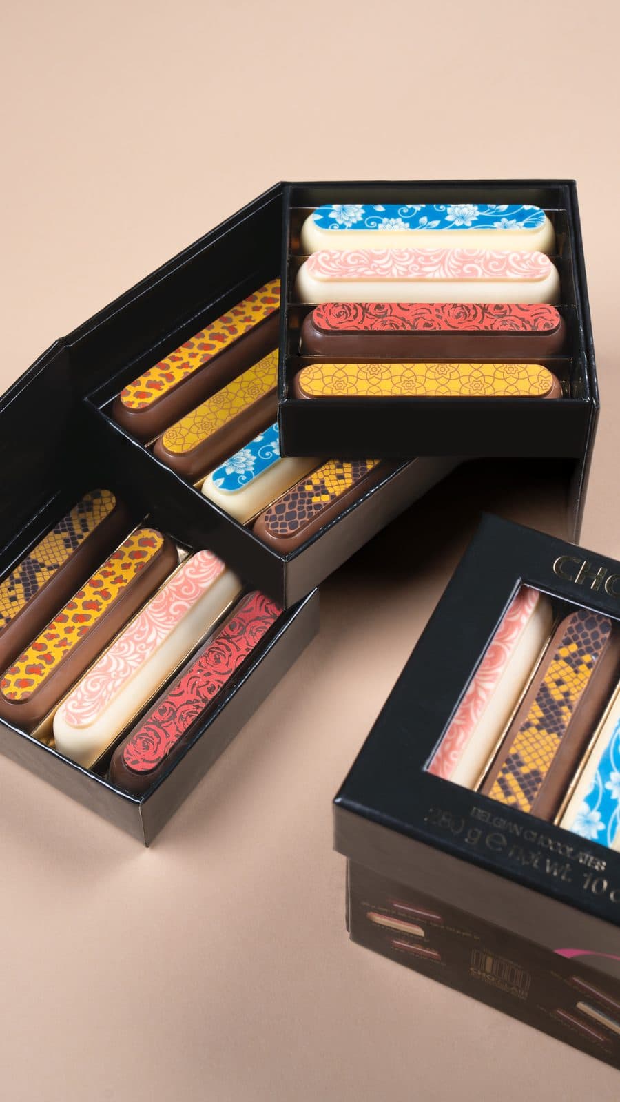 Alpina Chocolate — studio still