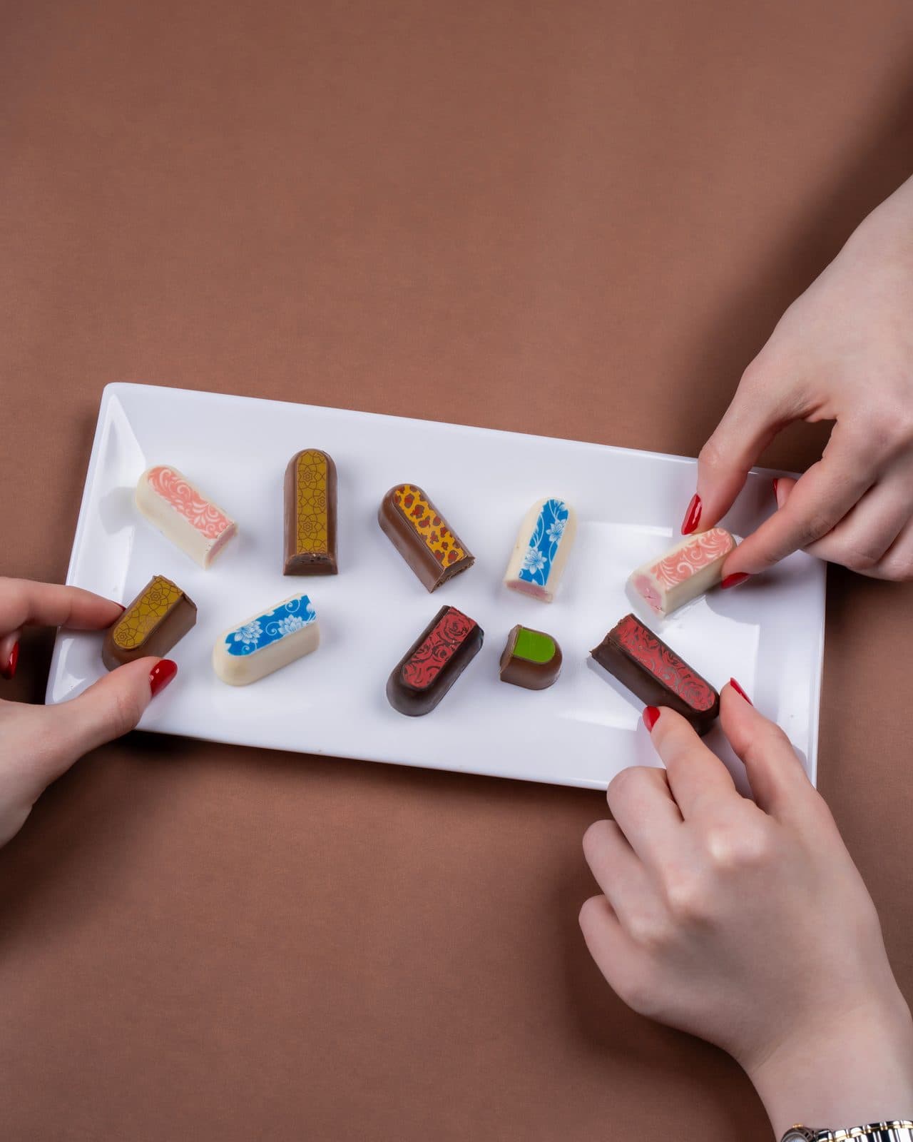 Alpina Chocolate — studio still