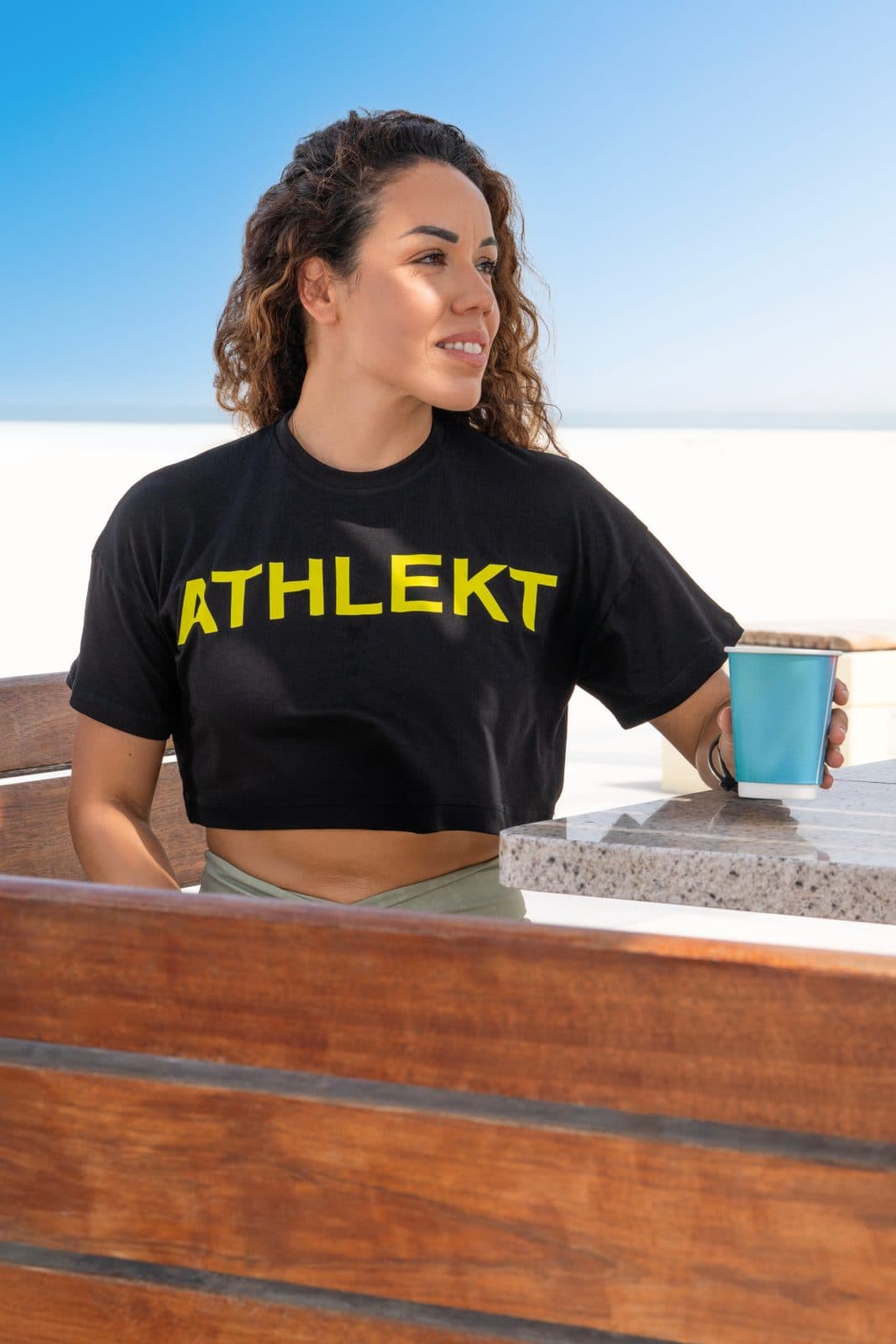 Athlekt — studio still