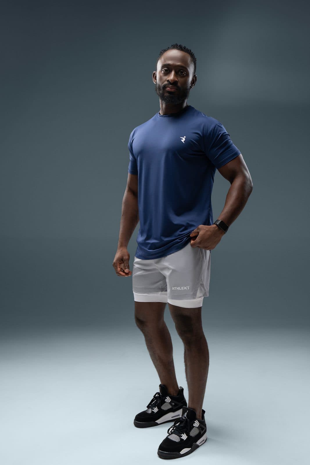 Athlekt — studio still