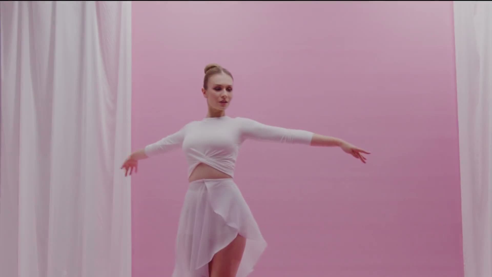 Sospiro — studio still